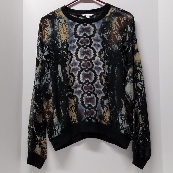 CAbi #572 Dressed Up Sweatshirt Python - Picture 4 of 14